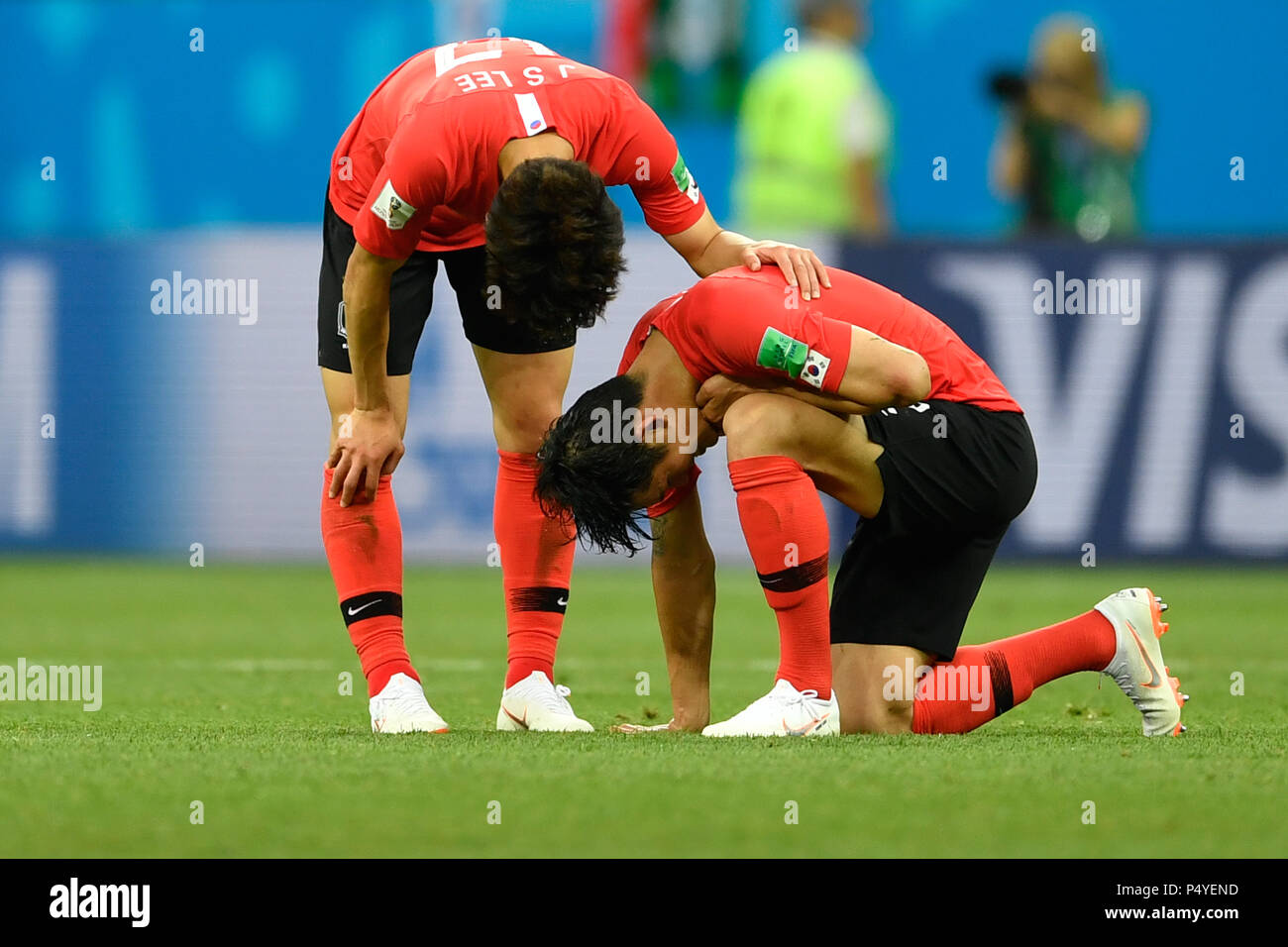 Rostov-on-Don, Russia. 23rd June, 2018. Soccer, FIFA World Cup 2018, South Korea vs Mexico, group stages, Group F, 2nd matchday at the Rostov-on-Don Stadium: Jaeseong Lee and Yong Lee from South Korea. Credit: Marius Becker/dpa/Alamy Live News Stock Photo