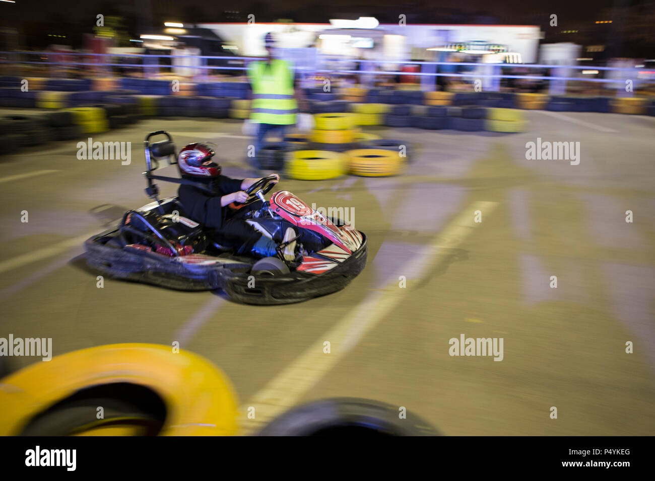 Riyadh, Saudi Arabia. 23rd June, 2018. A Saudi woman drives a gokart