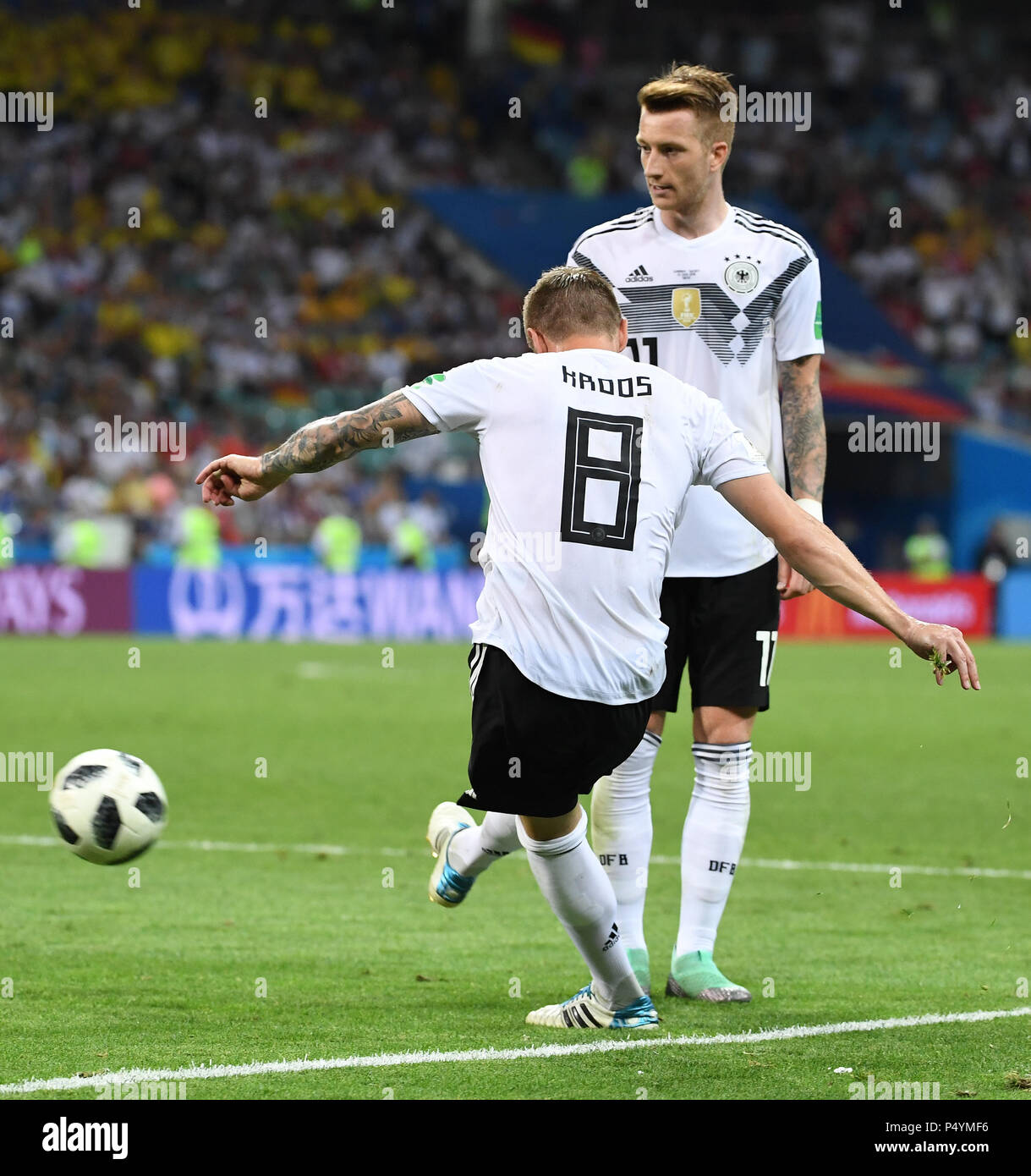 Sochi, Russland. 23rd June, 2018. goal, goals to the winning goal 2: 1 by Toni  Kroos (Germany) by free kick. Behind him is Marco Reus (Germany).  GES/Football/World Cup 2018 Russia: Germany -