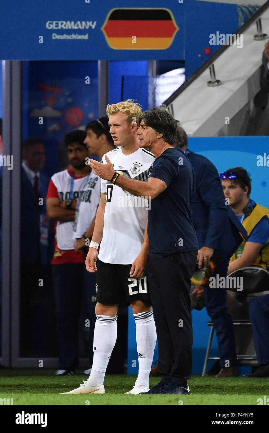 Coach Joachim Jogi LOEW, LOW (GER) with Julian BRANDT (GER) before substitution. Germany (GER) -Sweden (SWE) 2-1, Preliminary Round, Group F, Match 27, on 23.06.2018 in SOCHI, Fisht Olymipic Stadium. Football World Cup 2018 in Russia from 14.06. - 15.07.2018. | usage worldwide Stock Photo