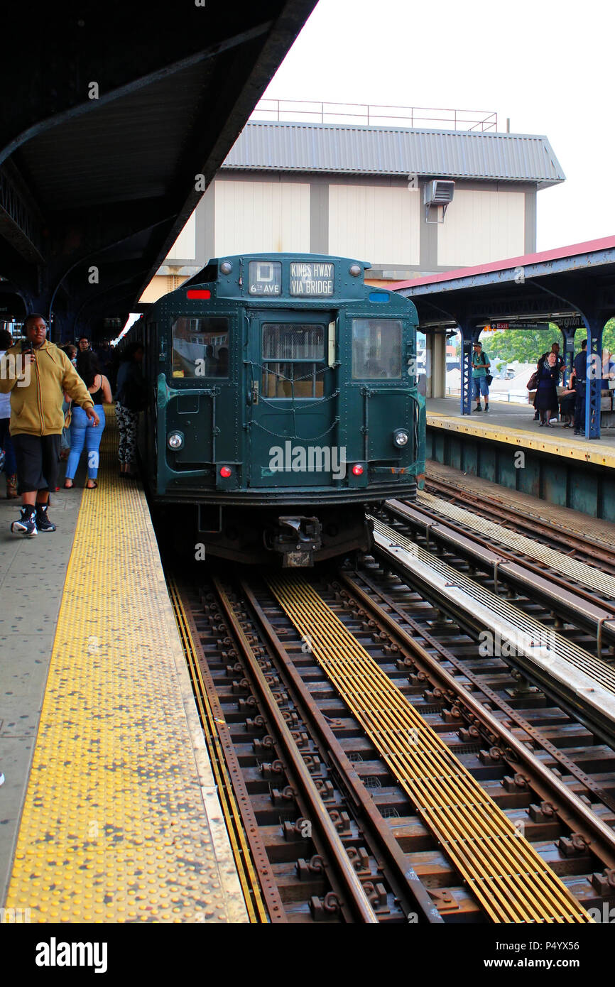 NEW YORK, NY - JUNE 17: Vintage train waits at the Brighton Beach Subway station during New York Transit Museum's Parade of Train on Coney Island in B Stock Photo