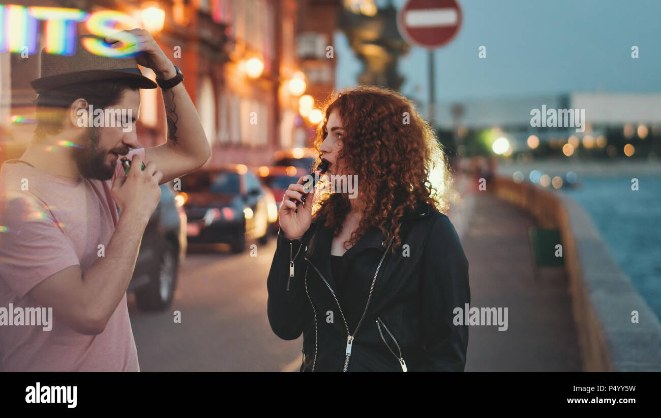 dating girl who smokes cigarettes