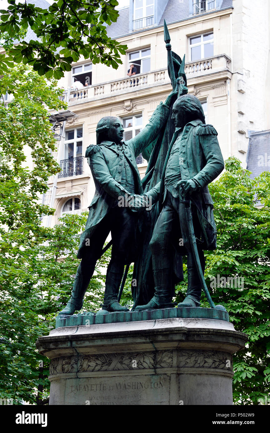 Lafayette and Washington statue by Bartholdi - Place des Etats-Unis - Paris - France Stock Photo