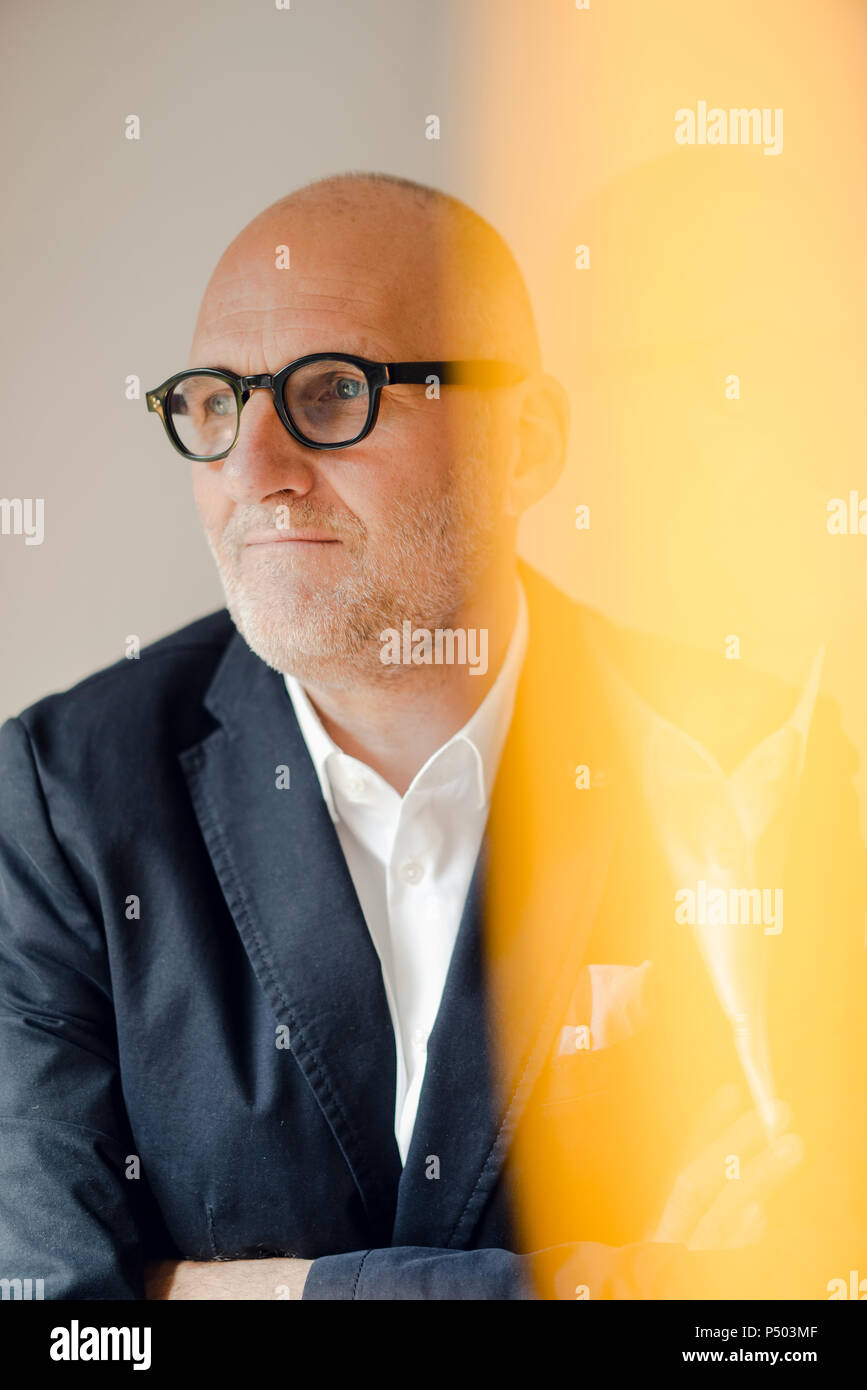 60 to 70 year old man hi-res stock photography and images - Alamy