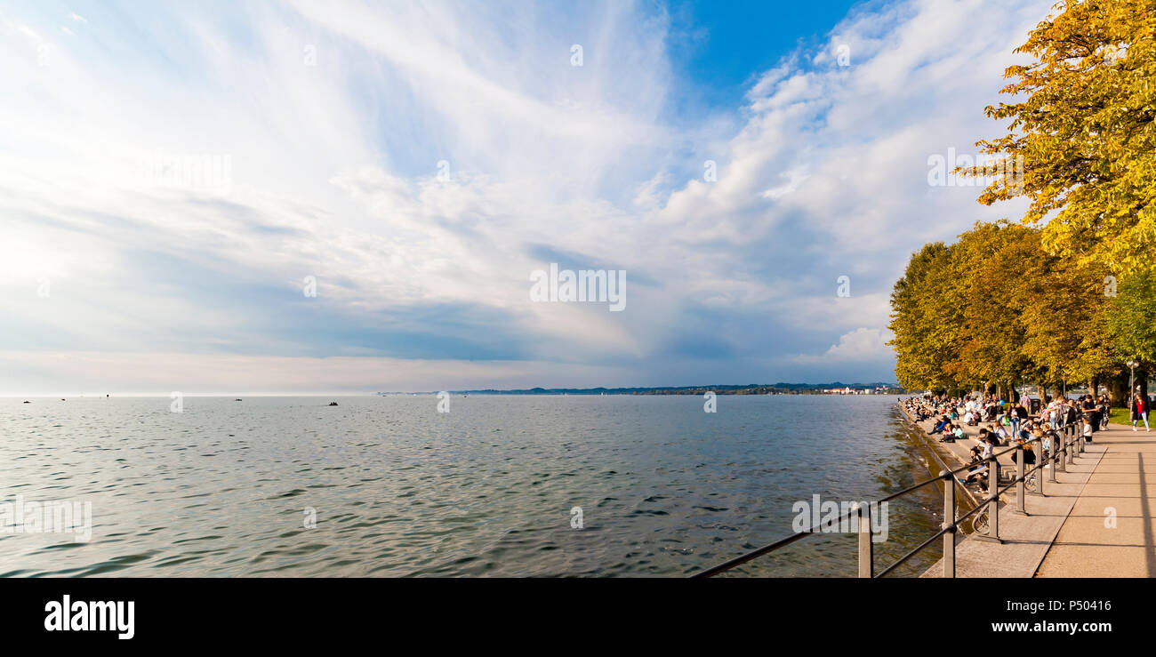 Austria, Vorarlberg, Bregenz, Lake Constance, Bregenz Bay, lakeside promenade Stock Photo