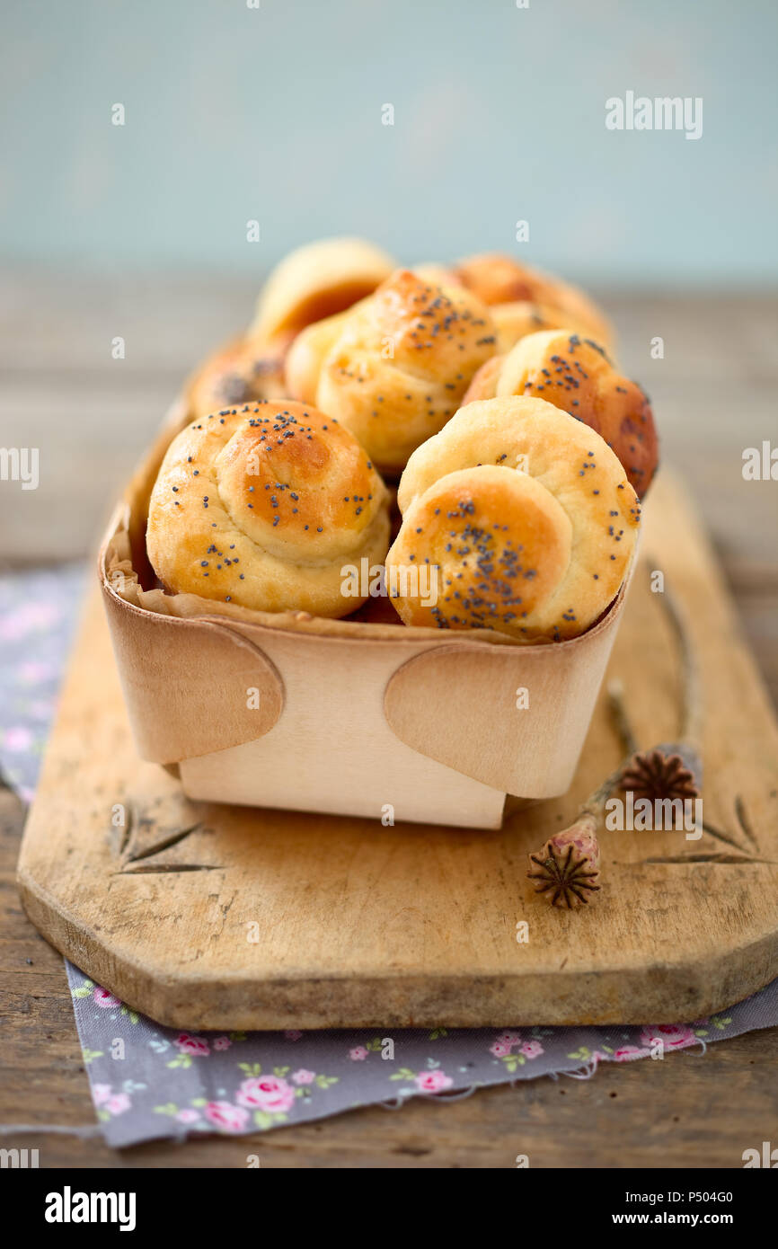 Poppy seed yeast rolls Stock Photo Alamy