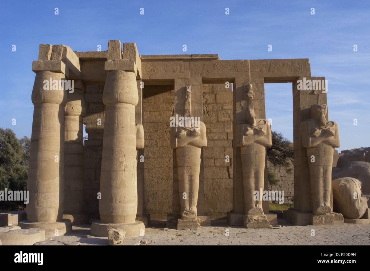 Egypt egyptian souvenir statues hi-res stock photography and images - Alamy