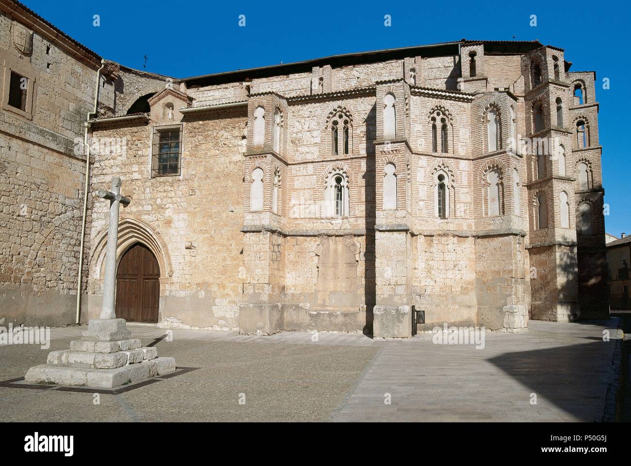 Spain. Penafiel. Monastery of Saint Paul. 14th century. Gothic - mudejar. Apse. Stock Photo