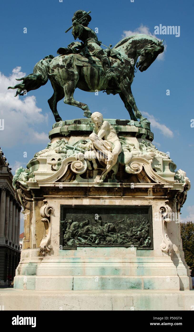 Eugene of Savoy Carignan (1663-1736), called Prince Eugene. French political and military service in Austria. Highlighted in the struggle for the liberation of Vienna from the Turks and in successive campaigns in the Danube. Statue of Prince by Jozsef Rona (1861-1939) in 1900 to commemorate the Battle of Zenta, 1697. Budapest. Hungary. Stock Photo