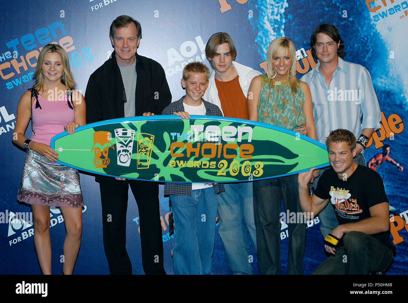 7th Heaven cast backstage at the ' Teen Choice Awards 2003 ' at the Universal Amphitheatre in Los Angeles. August 2, 2003.          -            7thHeaven085.jpg7thHeaven085  Event in Hollywood Life - California, Red Carpet Event, USA, Film Industry, Celebrities, Photography, Bestof, Arts Culture and Entertainment, Topix Celebrities fashion, Best of, Hollywood Life, Event in Hollywood Life - California,  backstage trophy, Awards show, movie celebrities, TV celebrities, Music celebrities, Topix, Bestof, Arts Culture and Entertainment, Photography,    inquiry tsuni@Gamma-USA.com , Credit Tsuni / Stock Photo