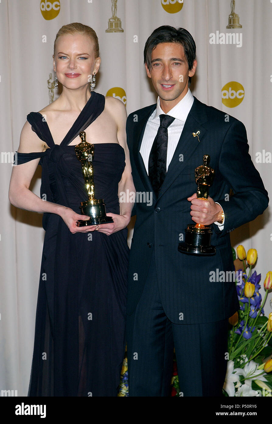 Nicole Kidman and Adrien Brody backstage at the '75th Annual Oscars 2003' at the Kodak Theatre in Los Angeles. March 23, 2003.          -            KidmanNicole BrodyAdrien048.jpgKidmanNicole BrodyAdrien048  Event in Hollywood Life - California, Red Carpet Event, USA, Film Industry, Celebrities, Photography, Bestof, Arts Culture and Entertainment, Topix Celebrities fashion, Best of, Hollywood Life, Event in Hollywood Life - California,  backstage trophy, Awards show, movie celebrities, TV celebrities, Music celebrities, Topix, Bestof, Arts Culture and Entertainment, Photography,    inquiry ts Stock Photo