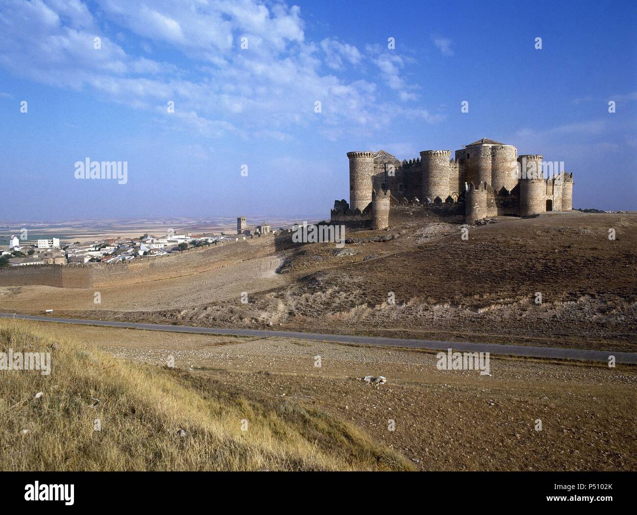 BELMONTE. General view of the castle, built by Juan Pacheco between 1456 and 1470. Is Gothic plateresque changeover. Province of Cuenca. Castile-La Mancha. Spain. Stock Photo