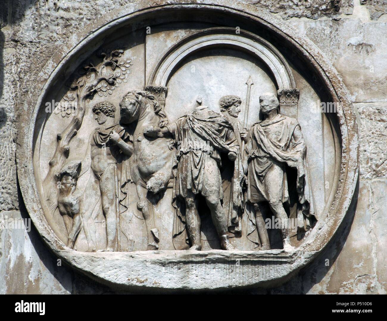 Roman Art. Arch of Constantine. Triumphal arch erected in the 4th century (315) by the Senate in honor of the Emperor Constantine after his victory over Maxentius at the Battle of Milvian Bridge (312). Relief. Rome. Italy. Stock Photo