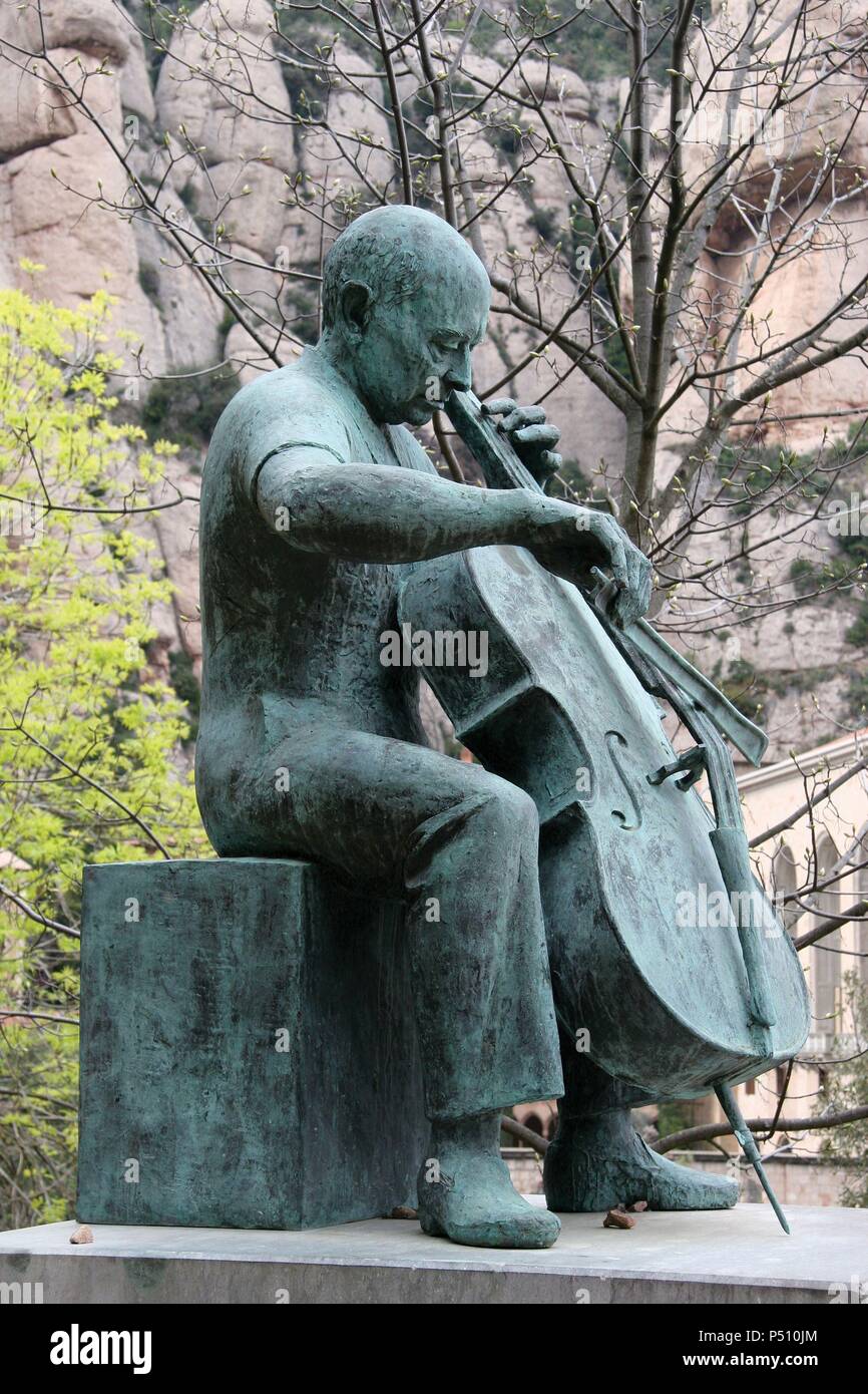 Statue pablo casals hires stock photography and images Alamy
