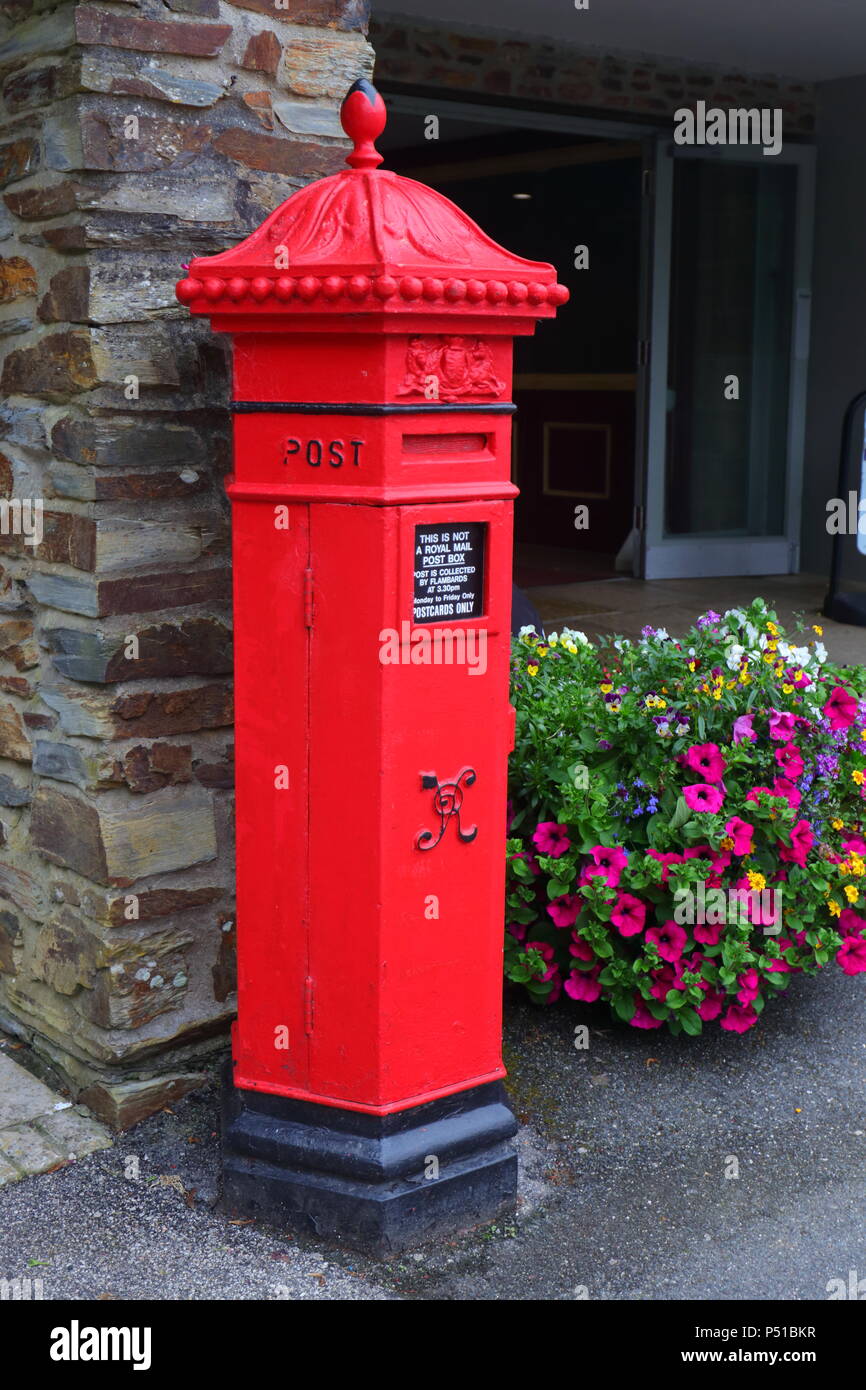 Penfold Post Box privately owned and situated at the entrance to Flamards Theme Park & Victorian Village in Cornwall Stock Photo
