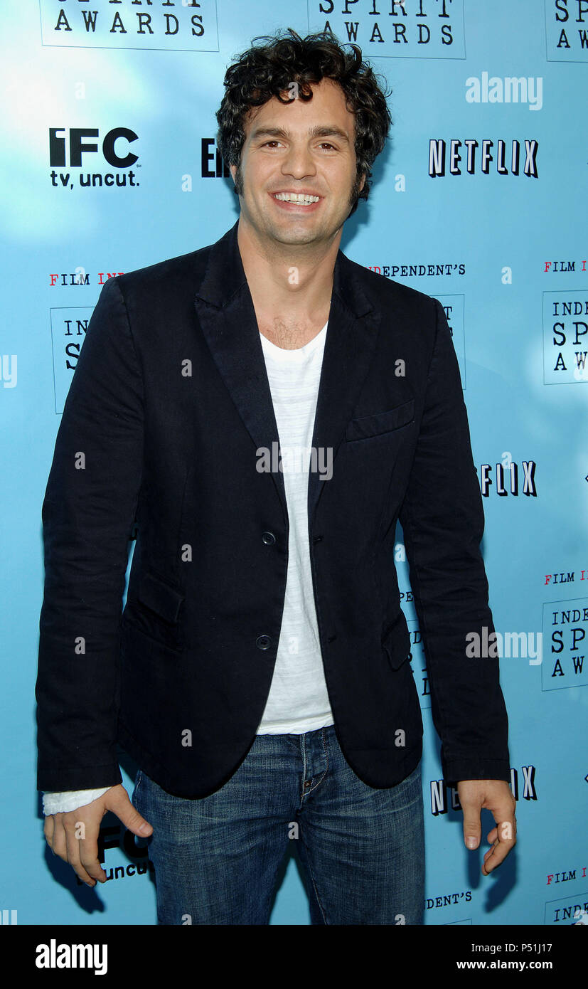 Mark Ruffalo at the Nominations for the 2006 Independent Spirit Awards ...