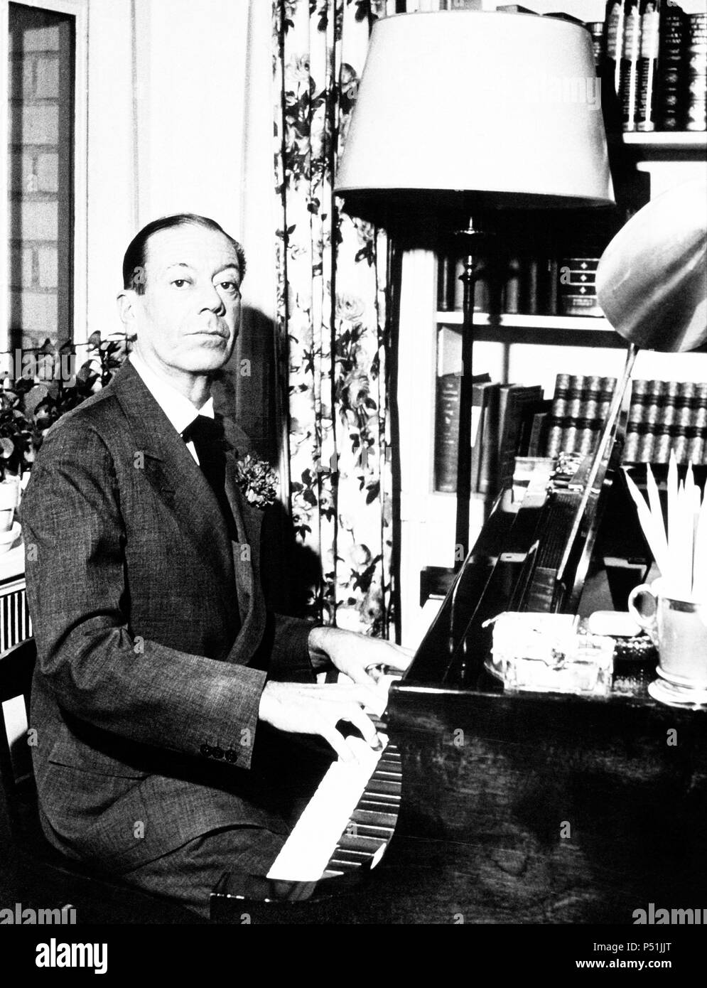 Cole Porter. Waldorf Towers home. The last photo made of him, in 1964