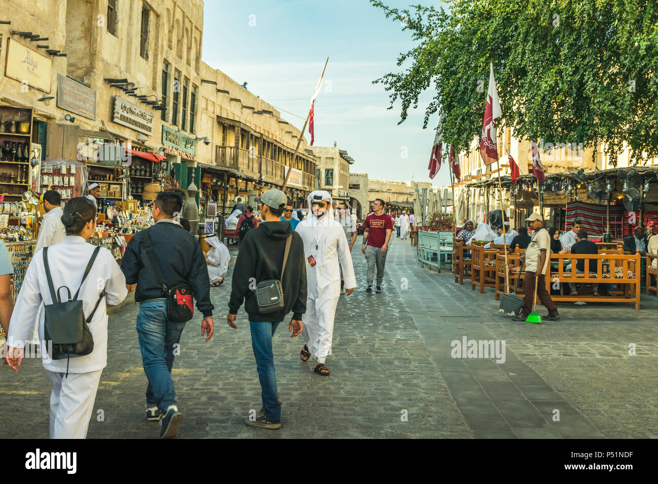 Doha qatar souvenir souvenirs hires stock photography and images Alamy
