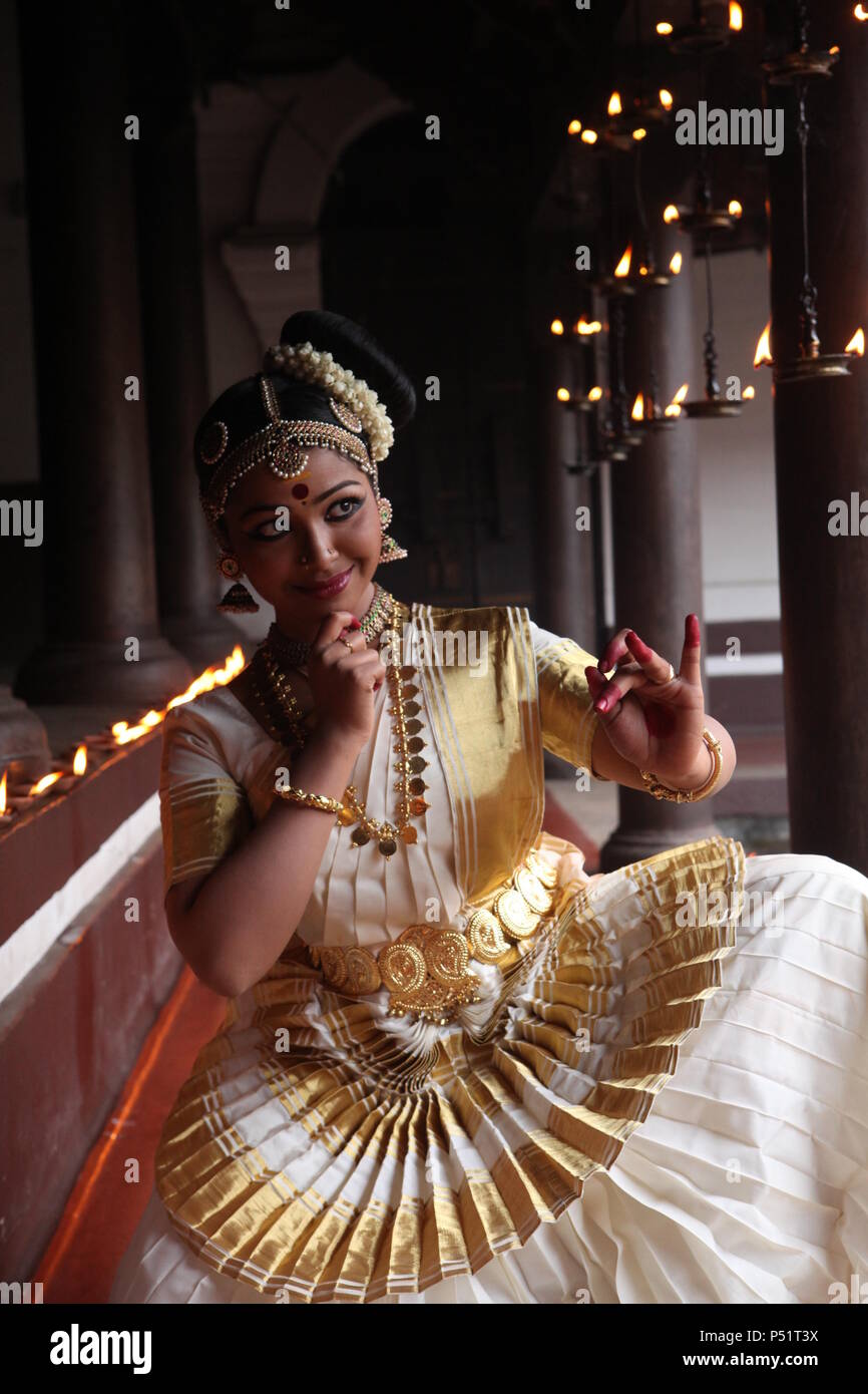 mohiniyattam is one of the eight classical dance forms of india ...
