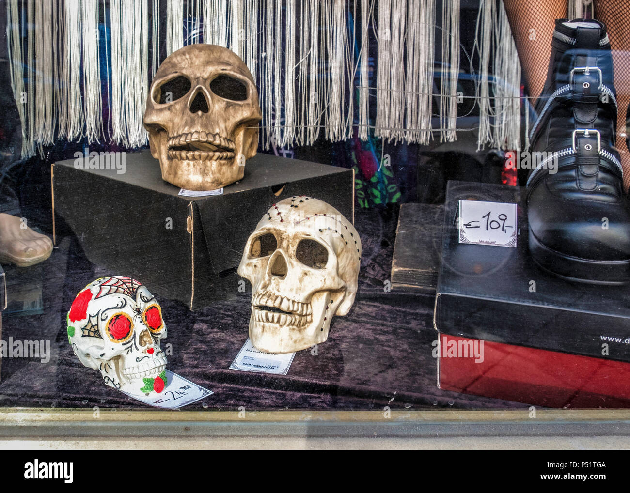 Berlin Friedrichshain Kreuzberg Darkstore Gothic Shop Sells Clothing Accessories And Jewellery For Goths Skulls In Display Window Stock Photo Alamy