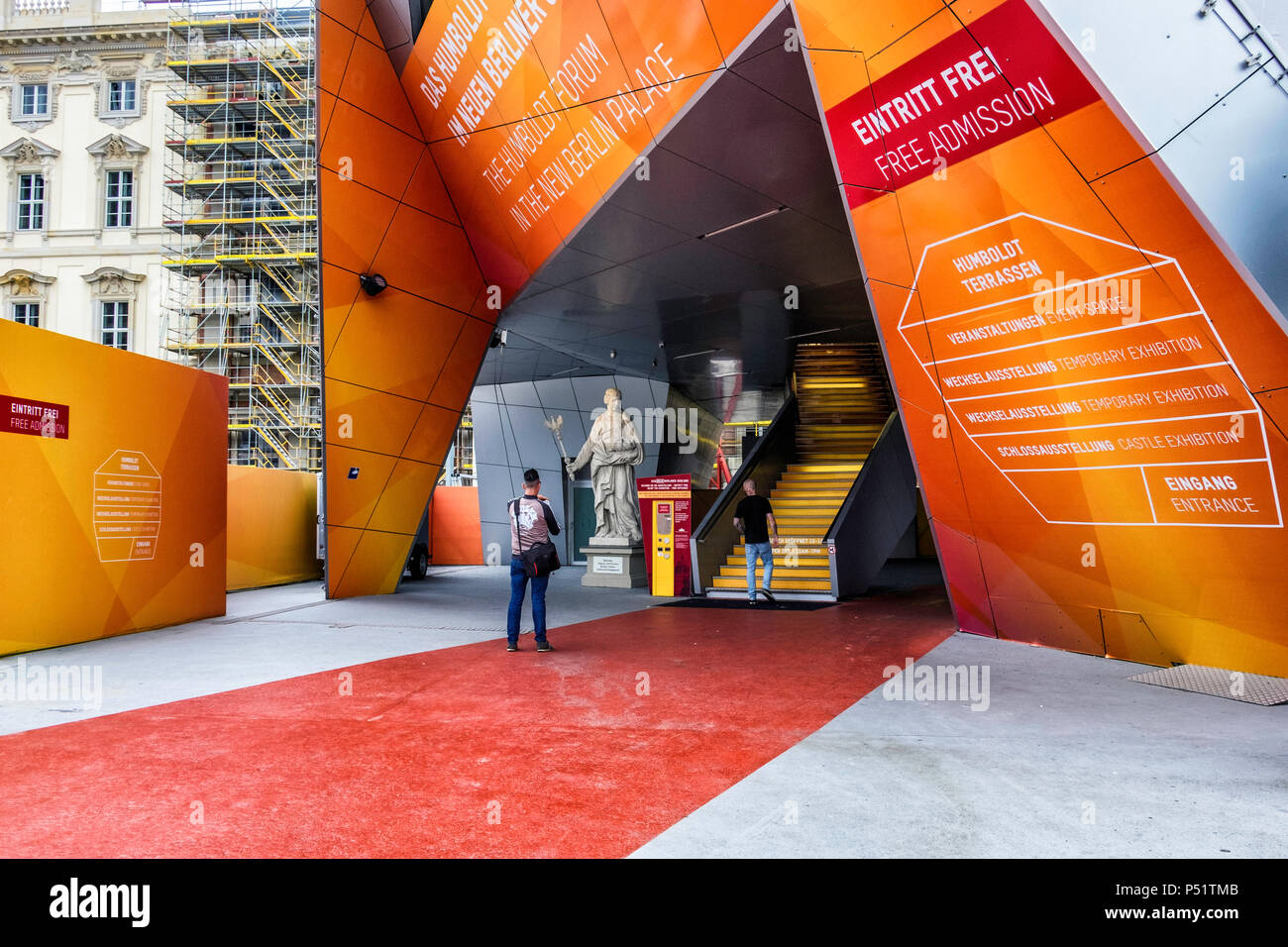 Berlin, Mitte,Schlossplatz. The Humboldt Box infocentre & exhibition space  is a futuristic museum building and viewing platform for the Humboldt Forum  Stock Photo - Alamy