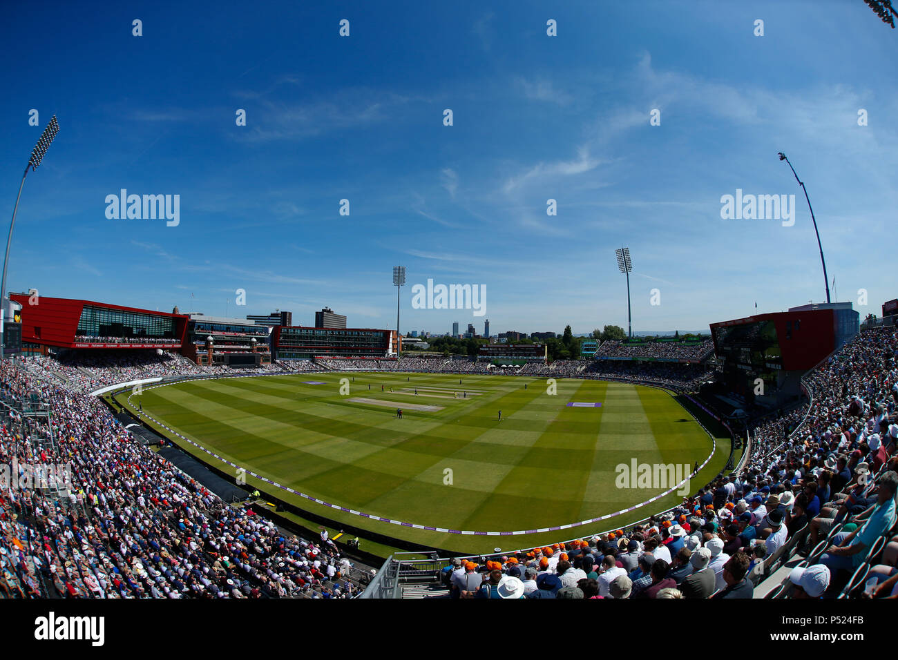 Manchester, UK. 24th June, 2018. Manchester, UK. 24th June, 2018. Sunday 24th June 2018, Emirates Old Trafford, 5th ODI Royal London One-Day Series England v Australia; General stadium view showing a capacity crowd watching Australia bat during the 1st innings against England. Credit: News Images /Alamy Live News Credit: News Images /Alamy Live News Stock Photo