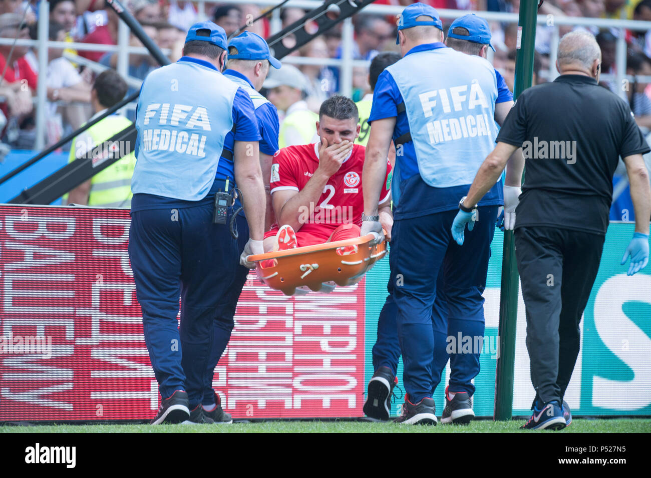 Moscow, Russia. 23rd June, 2018. Syam BEN YOUSSEF (DO) is injured by paramedics with a stretcher from the place worn injury, full figure, Belgium (BEL) - Tunisia (TUN) 5: 2, preliminary round, group G, game 29, on 23.06.2018 in Moscow; Football World Cup 2018 in Russia from 14.06. - 15.07.2018. | usage worldwide Credit: dpa/Alamy Live News Stock Photo