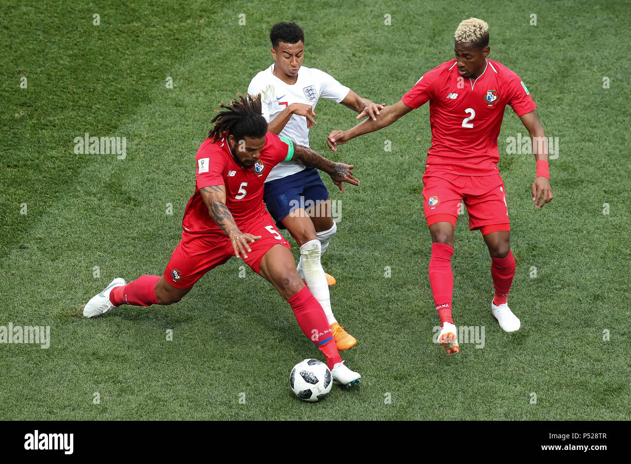 Nizhny Novgorod, Russia. 24th June, 2018. Roman Torres of Panama, Jesse Lingard of England and Michael Murillo of Panama during the 2018 FIFA World Cup Group G match between England and Panama at Nizhny Novgorod Stadium on June 24th 2018 in Nizhny Novgorod, Russia. (Photo by Daniel Chesterton/phcimages.com) Credit: PHC Images/Alamy Live News Stock Photo