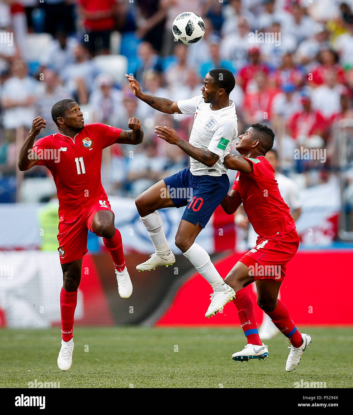 Nijni Novgorod, Russia. 24th June, 2018:ENGLAND VS. PANAMA - Raheem Sterling of England Armando Cooper and Fidel Escobar of Panama during a match between England and Panama valid for the second round of group G of the 2018 World Cup, held at the Nizhny Novgorod stadium in the city of Nihzny Novgorod, Russia. (Photo: Marcelo Machado de Melo/Fotoarena) Credit: Foto Arena LTDA/Alamy Live News Stock Photo
