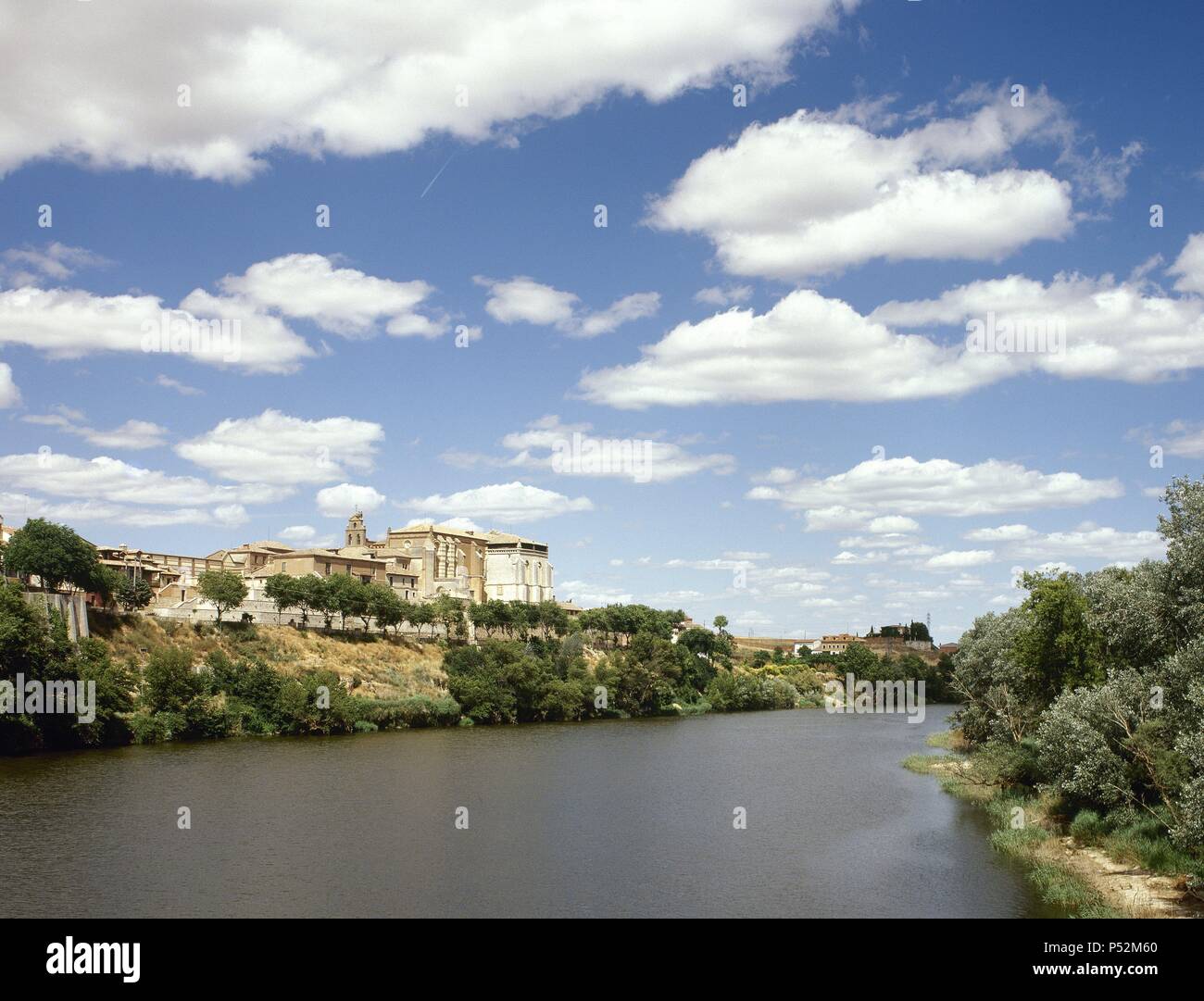 Ciudades Por Donde Pasa El Rio Duero I pedro castilla hi-res stock photography and images - Alamy