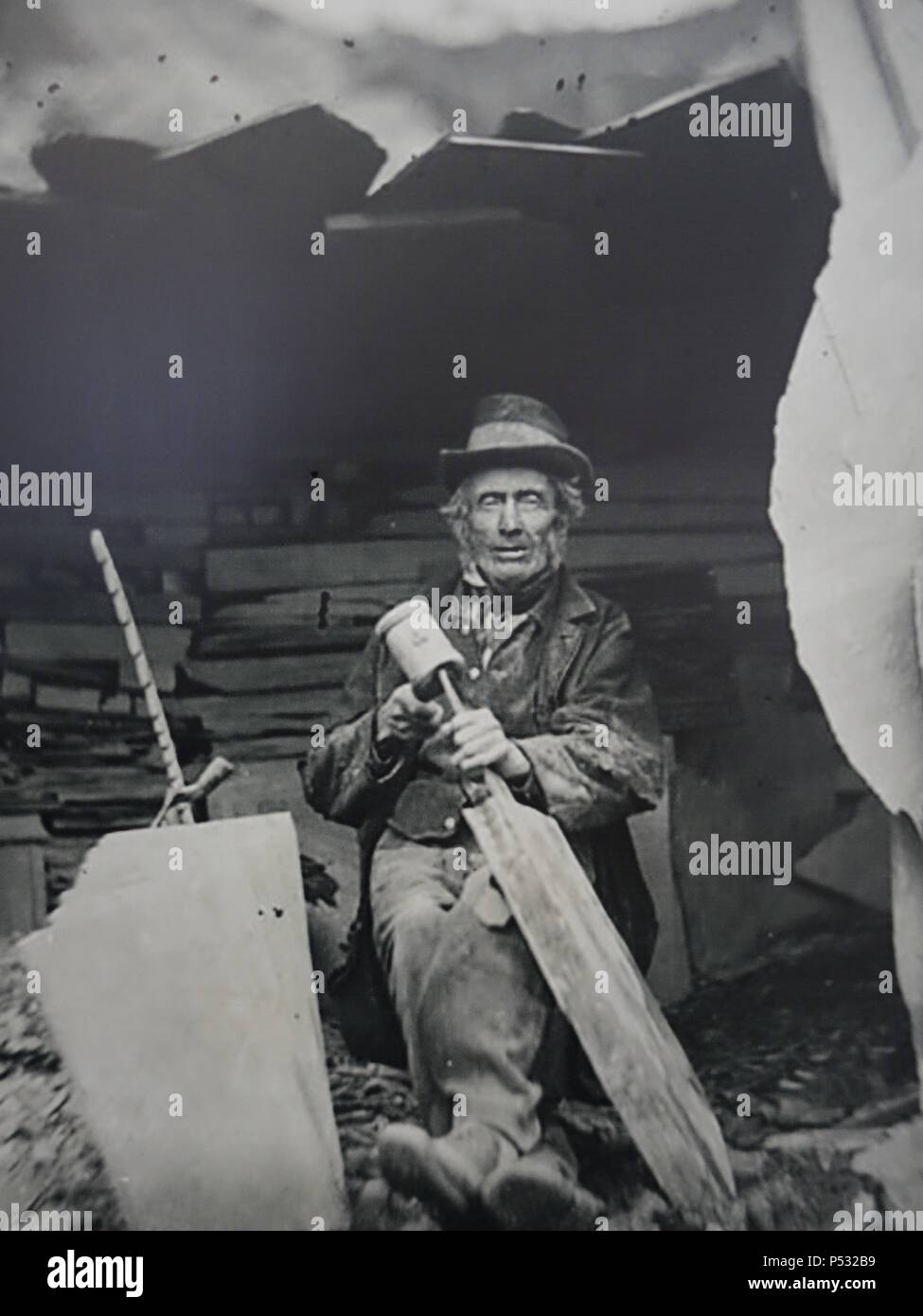 Coal mining 1940s hi-res stock photography and images - Alamy