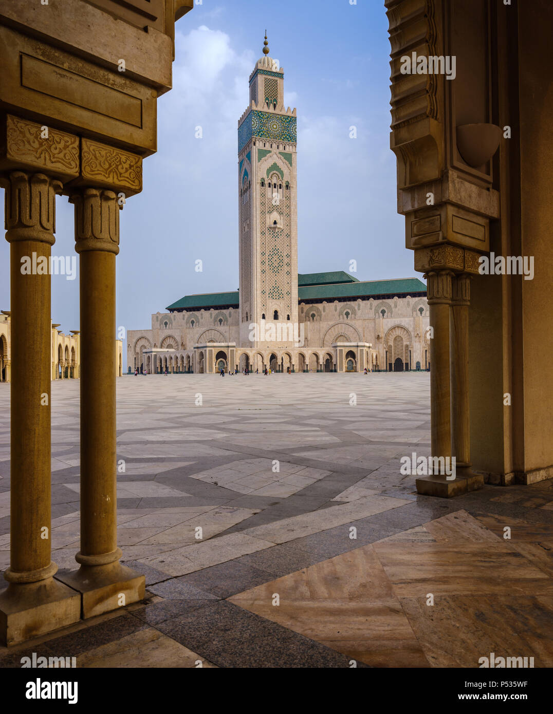 Just posted some new images from Casablanca on my blog, (link on bio). Great place, this one from the impressive Mosque Hassan II in all its glory. Tr Stock Photo