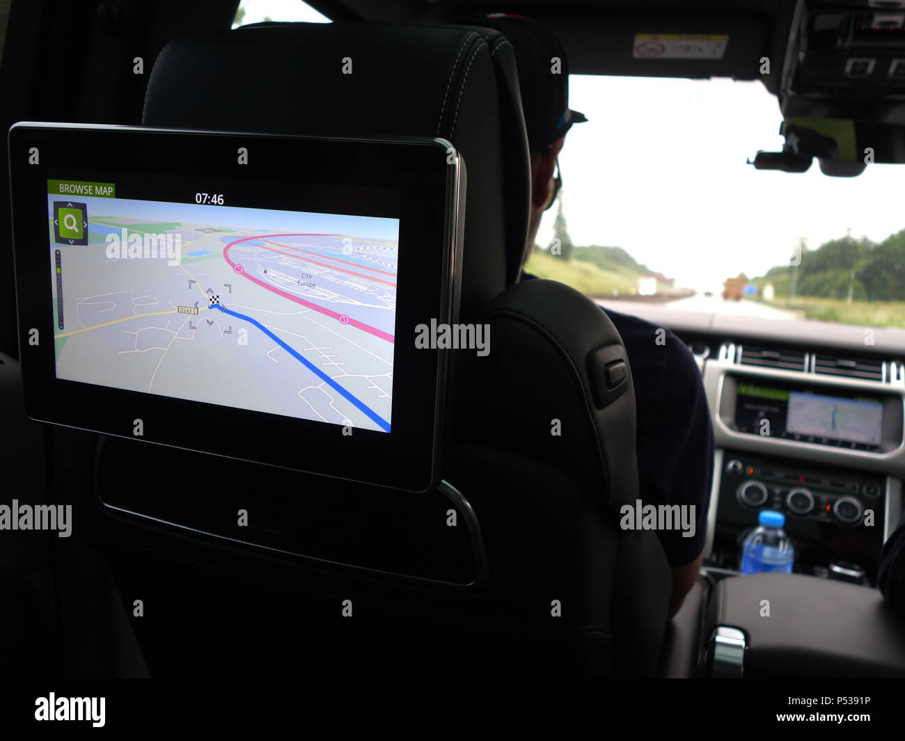 Car navigation system hi-res stock photography and images - Alamy
