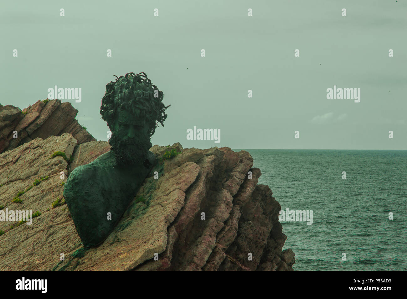 Poseidon statue water hires stock photography and images Alamy