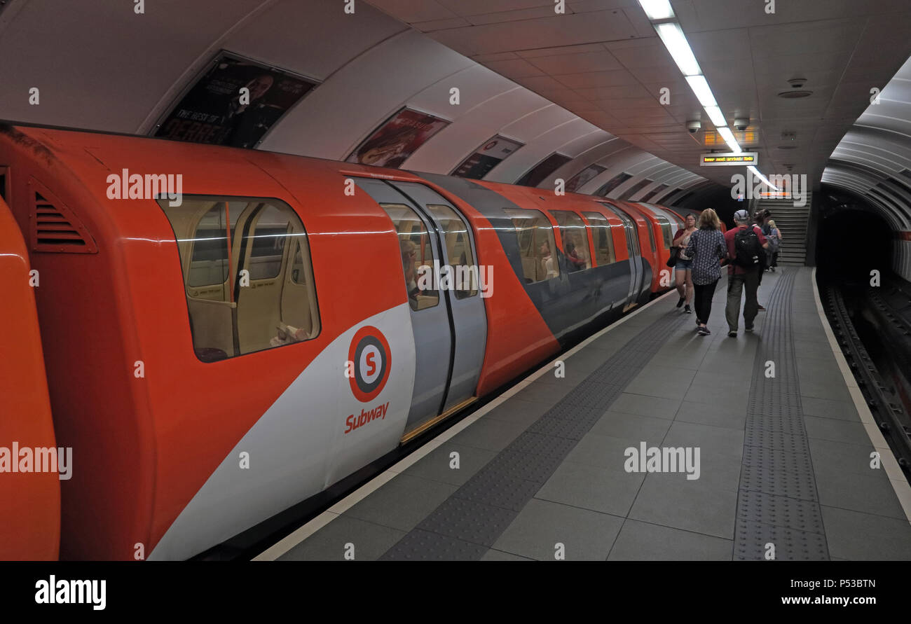 Glasgow subway Kelvingrove , SPT underground railway, city centre train / railway, Strathclyde, Scotland, UK Stock Photo