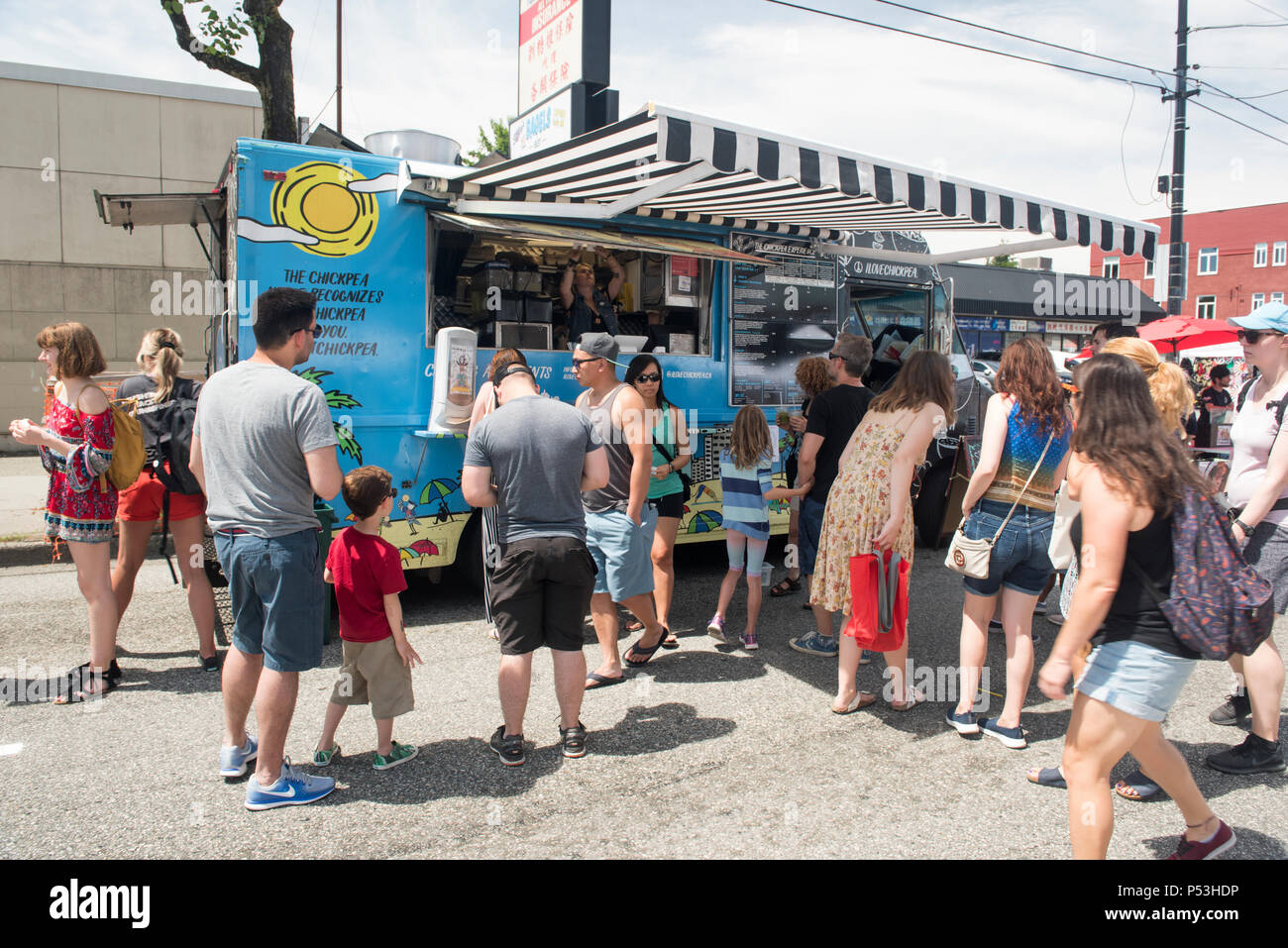 Mac truck hires stock photography and images Alamy