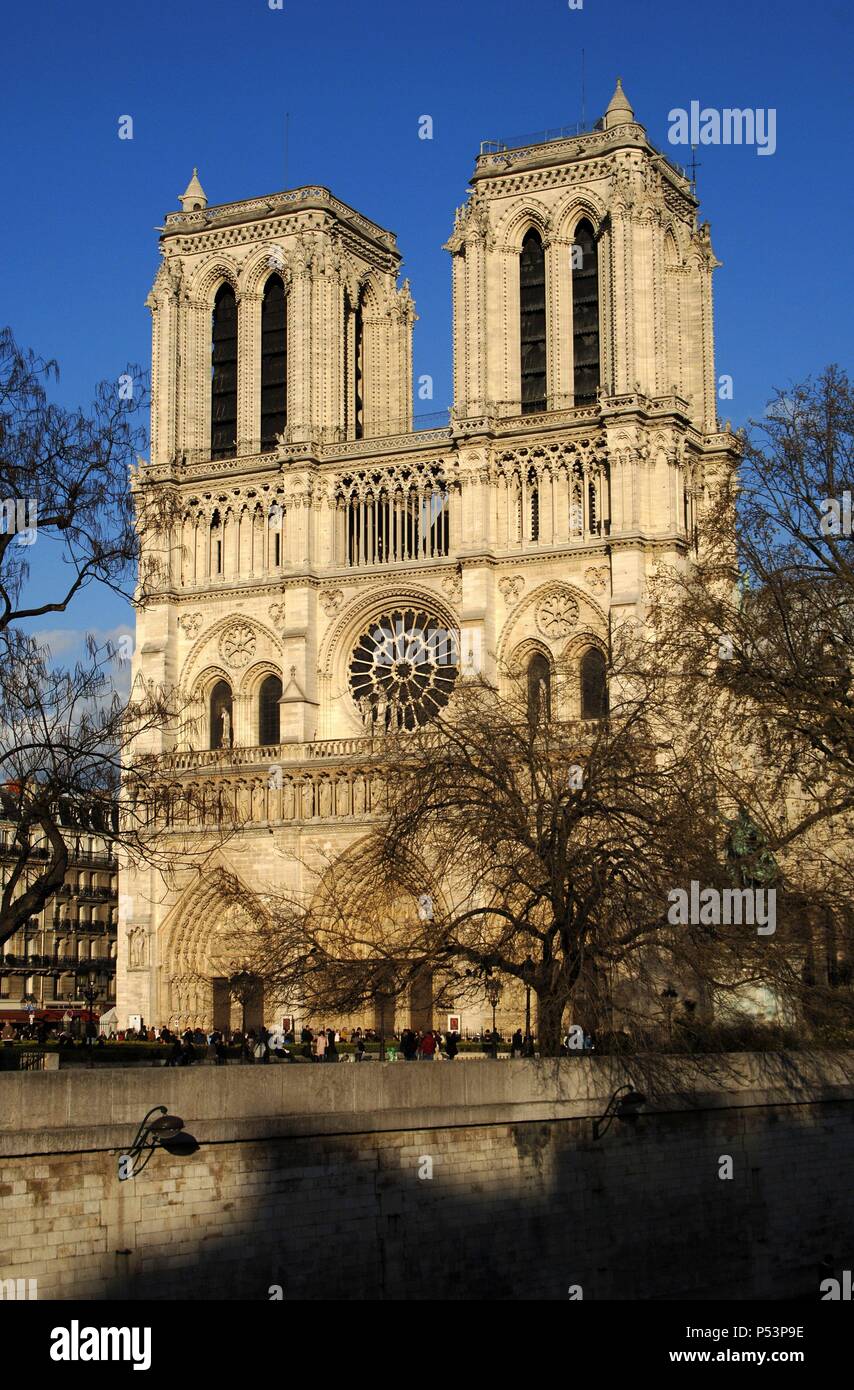 France. Paris. Notre Dame Cathedral. 12th - 14th centuries. Facade. Stock Photo