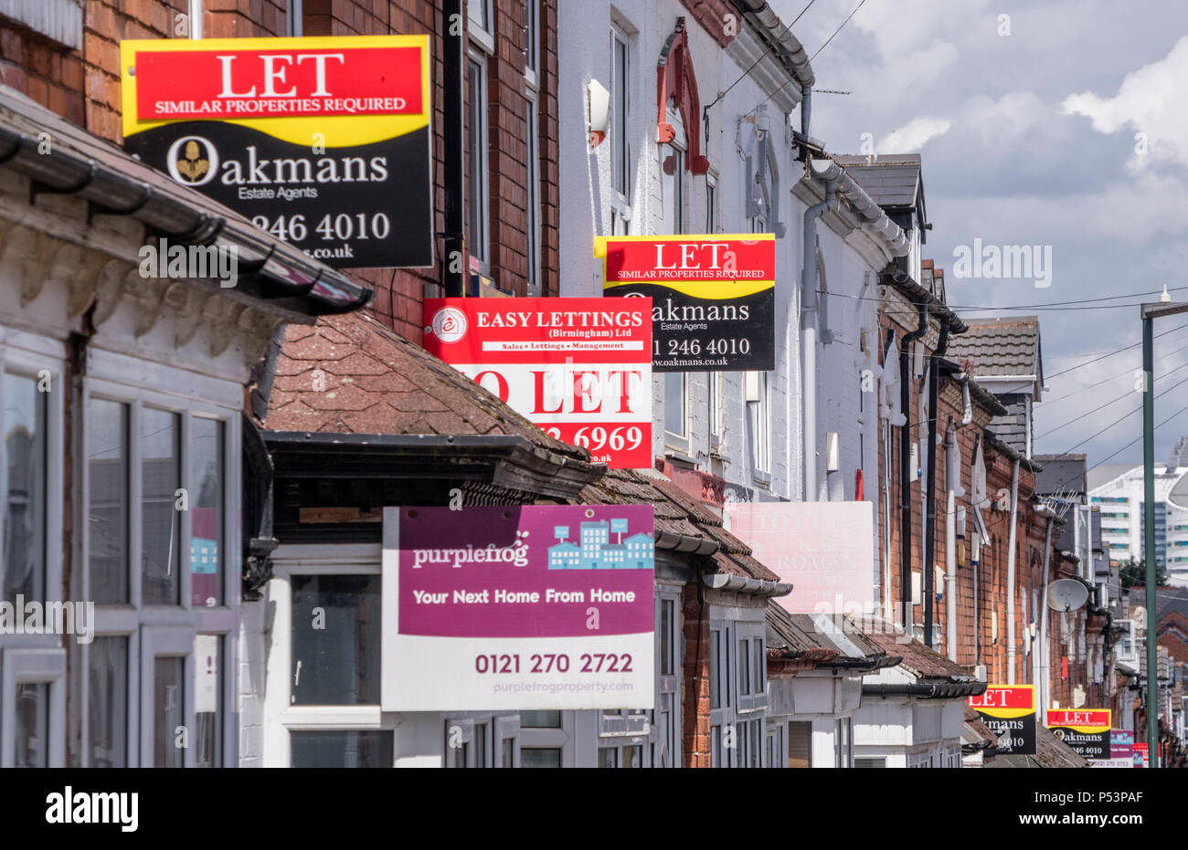 Properties to let in Selly Oak, a popular location for students at Birmingham University, Birmingham, UK Stock Photo