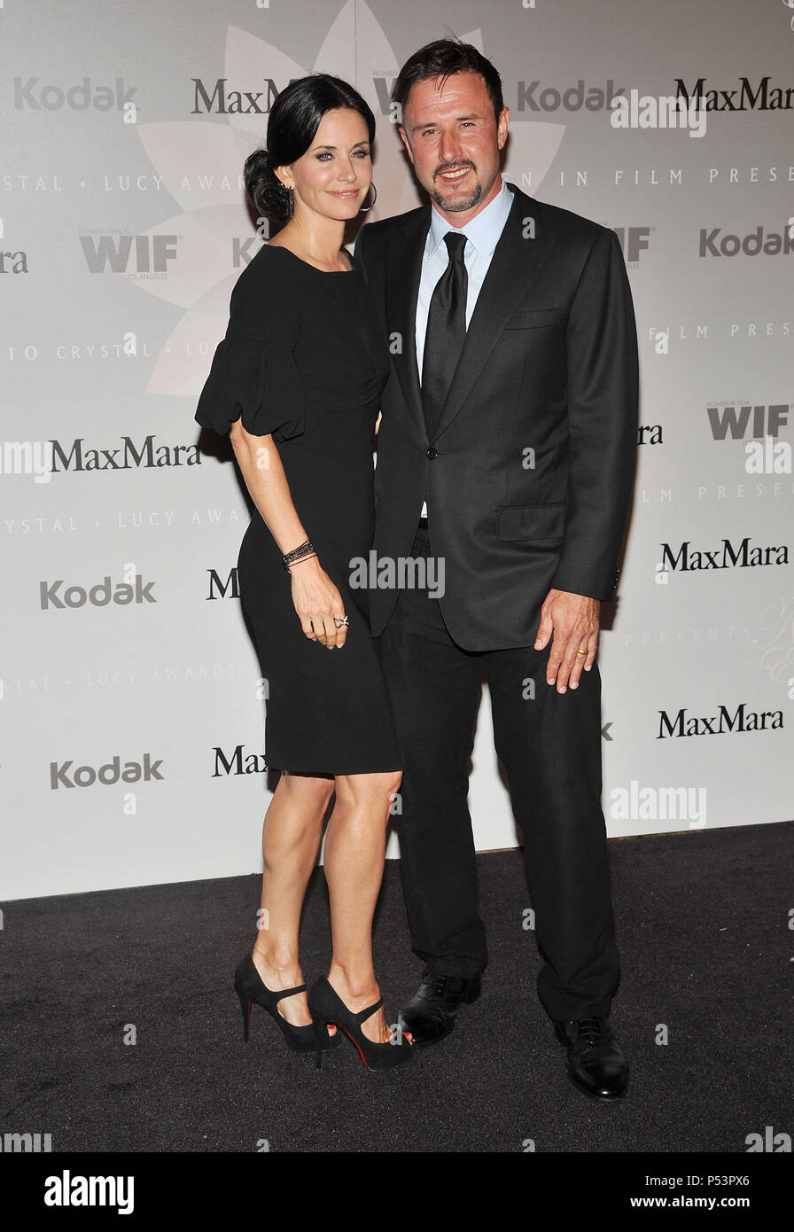 03 Courteney Cox Arquette David Arquette 03 Women In Film 10 Crystal Lucy Awards At The Hyatt Regency Century Plaza Hotel In Los Angeles 03 Courteney Cox Arquette David Arquette 03 Event