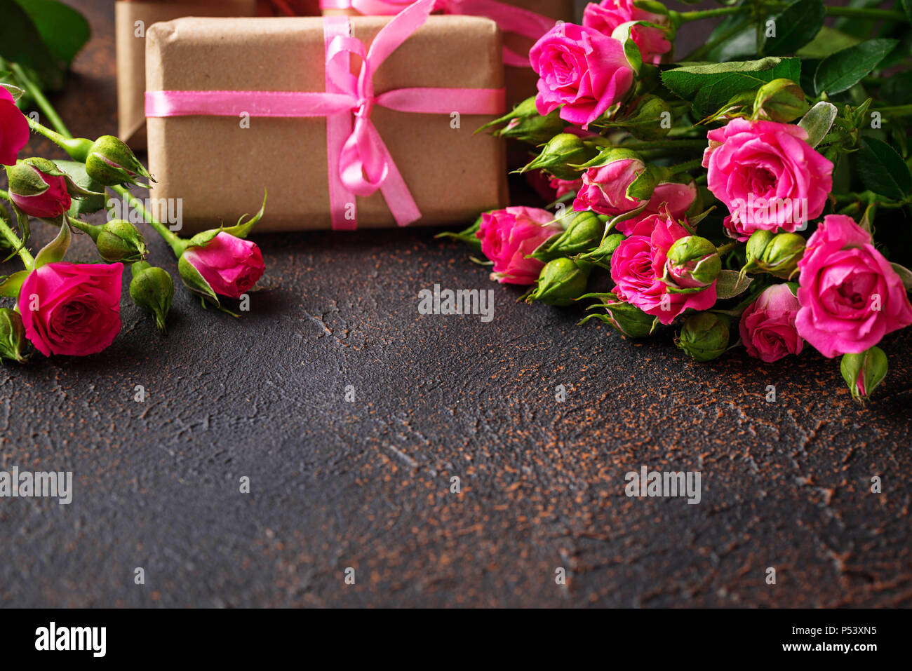 Pink flowers vintage ribbons hi-res stock photography and images - Alamy