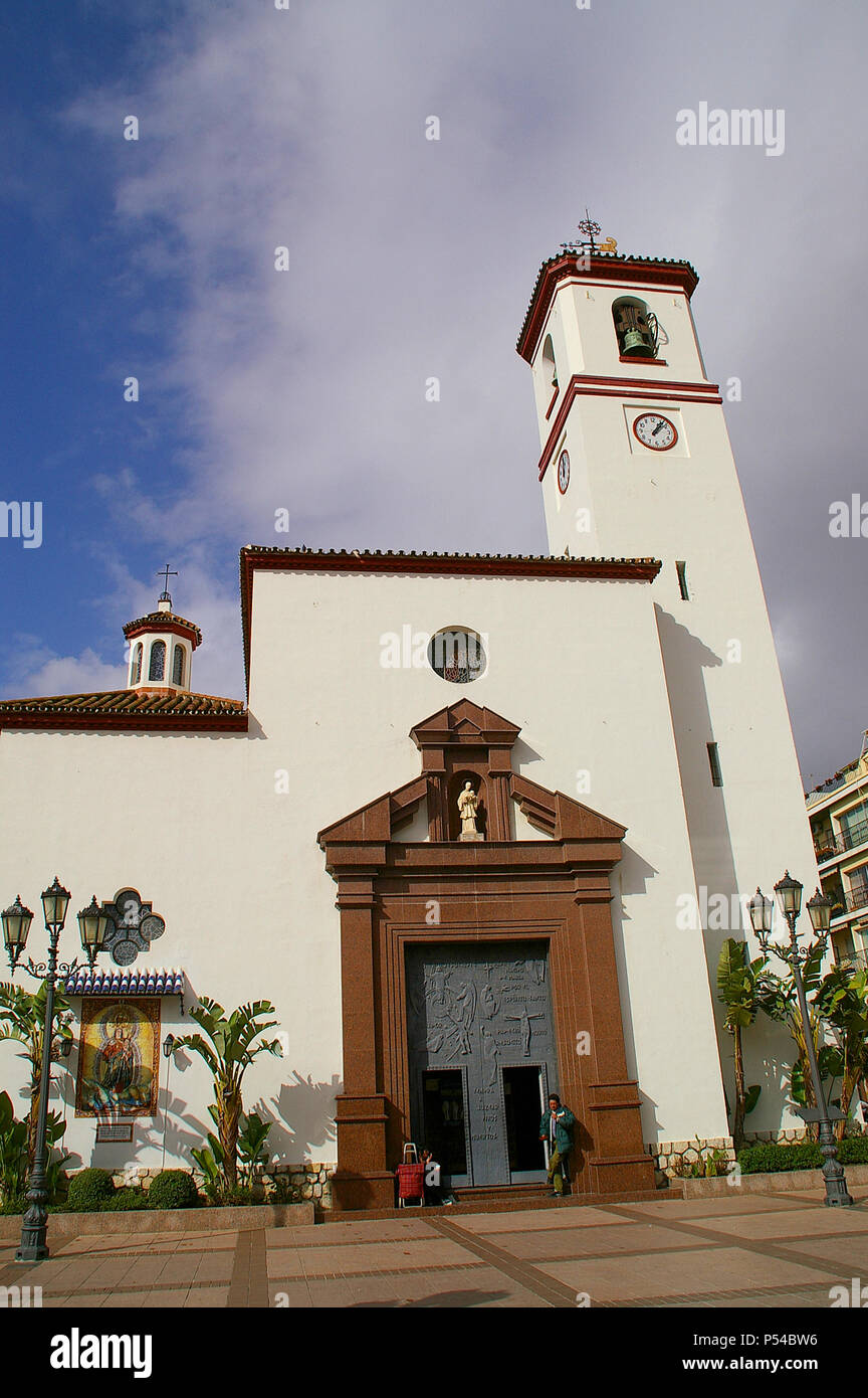 Fuengirola Church, Church of Our Lady of the Rosary (Nuestra Senora del Rosario). Plaza Constitucion, Costa del Sol. Church Square. Spain Stock Photo