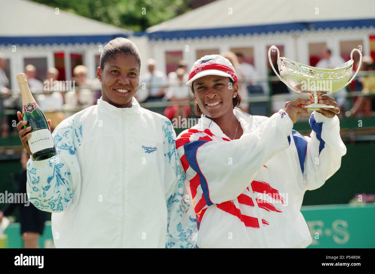 The Final Of The Dfs Classic Tennis Championship At The Edgbaston Priory Zina Garrison Jackson Defeated Lori Mcneil 6 3 6 3 Pictured Zina Garrison Jackson With The Trophy Right And Lori Mcneil On The Left