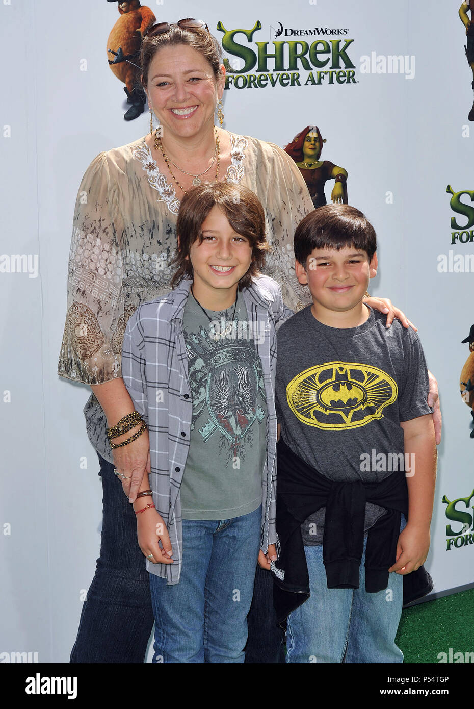 Camryn Manhein son Milo 89 Shrek Forever After Premiere at the Gibson Amphitheatre in Los