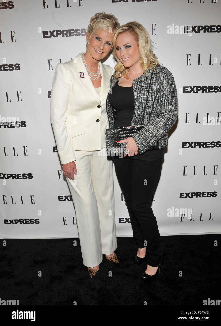 Cindy Mccain Meghan Mccain Elle And Express 25 At 25 Event At The Palihouse Club In West Hollywood Los Angeles Cindy Mccain Meghan Mccain 41 Event In Hollywood Life California Red