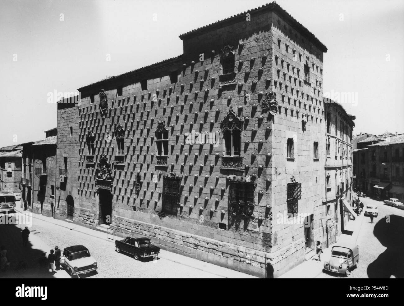 España. Casa de las Conchas en Salamanca. Años 1950. Stock Photo