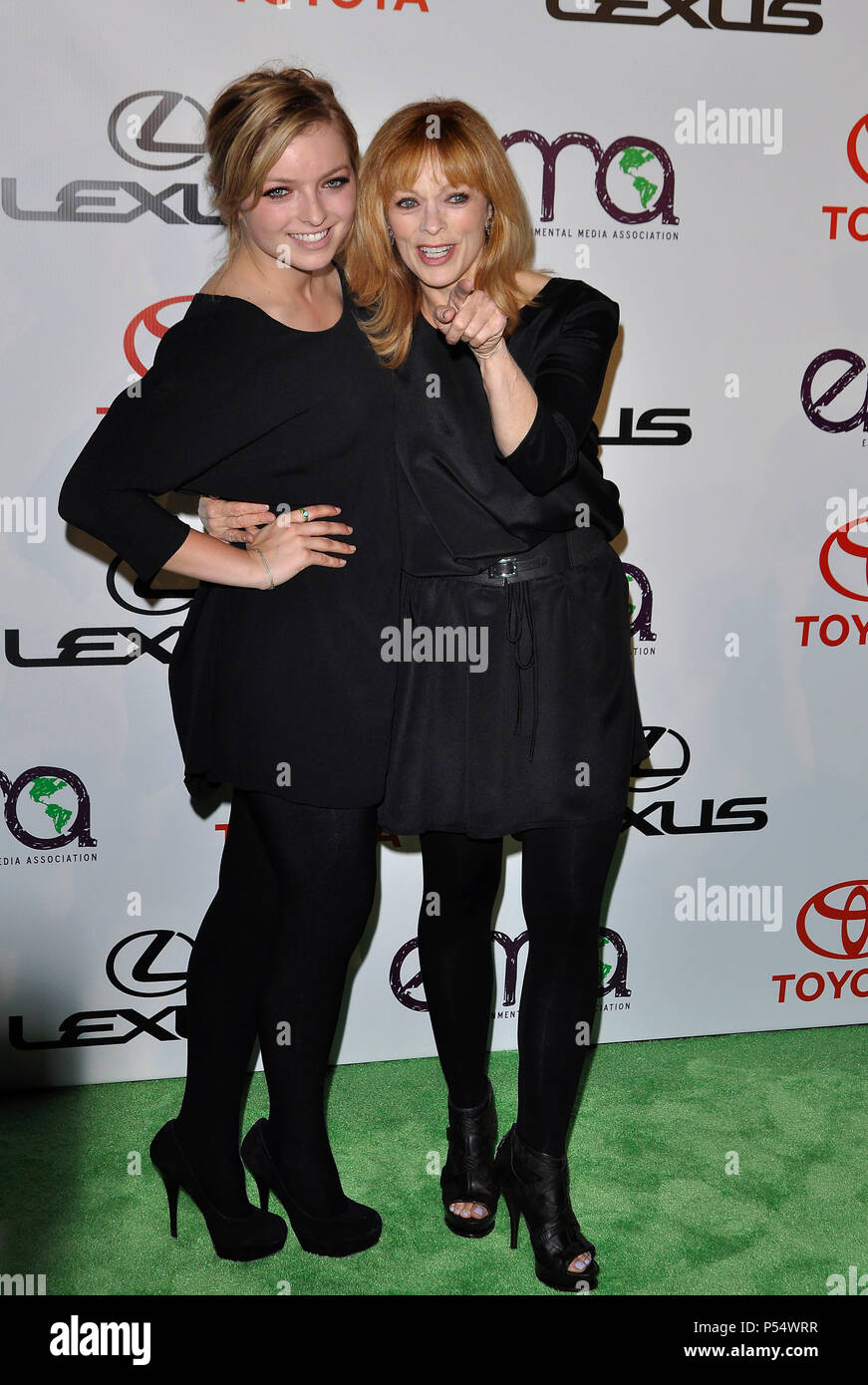 Francesca eastwood mother frances fisher hi-res stock photography and  images - Alamy, image size:871x1390