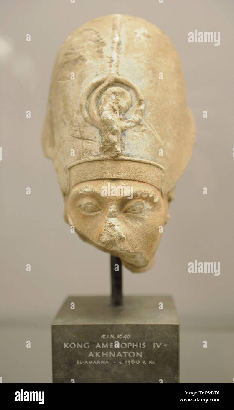 Head from an statue of pharaoh Akhenaten. From el-Amarna, Egypt. C. 1360 BC. Ny Carlsberg Glyptotek. Copenhagen. Denmark. Stock Photo