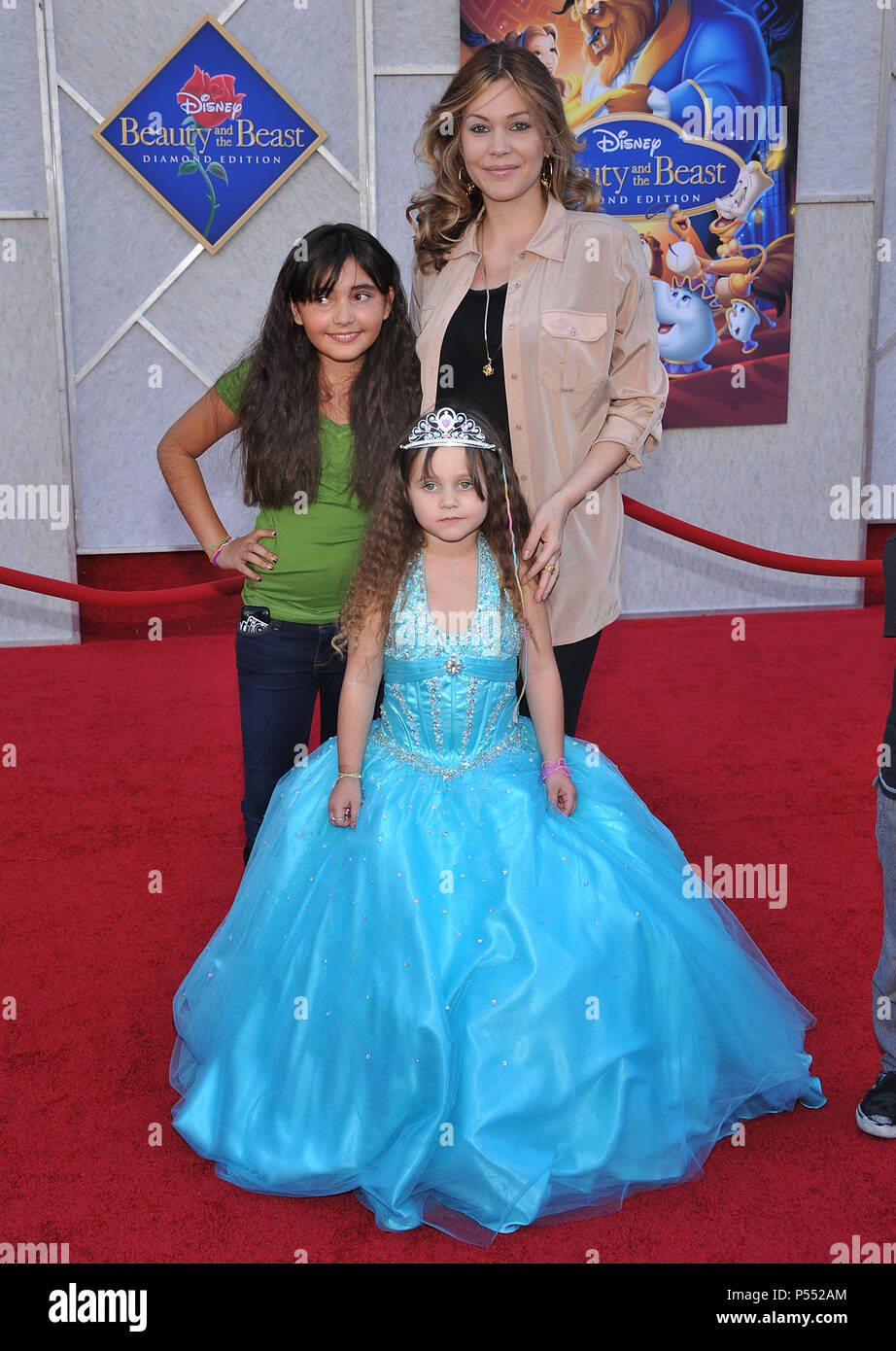 Shanna Moekler with dauhgters and son The Beauty and The Beast DVD / Blue Ray release at El Capitan Theatre In Los Angeles.Shanna Moakler kids 31  Event in Hollywood Life - California, Red Carpet Event, USA, Film Industry, Celebrities, Photography, Bestof, Arts Culture and Entertainment, Celebrities fashion, Best of, Hollywood Life, Event in Hollywood Life - California, Red Carpet and backstage, Music celebrities, Topix, Couple, family ( husband and wife ) and kids- Children, brothers and sisters inquiry tsuni@Gamma-USA.com, Credit Tsuni / USA, 2010 Stock Photo