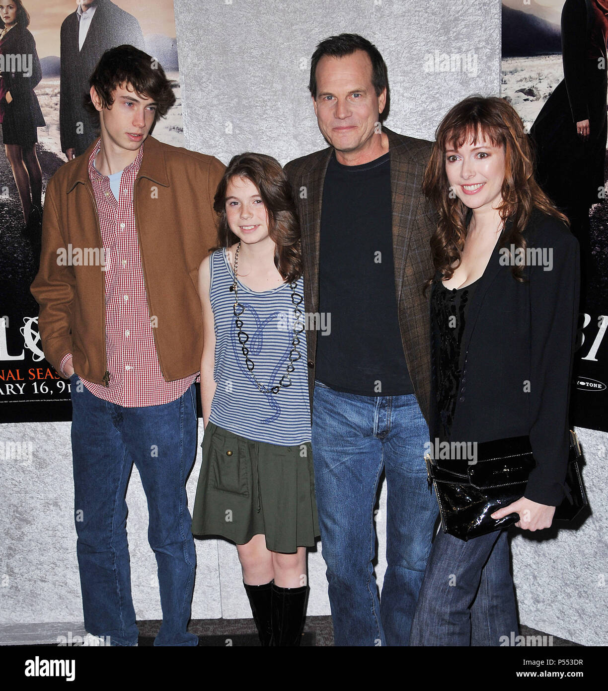 Bill Paxton, wife, kids  -  Big Love Premiere at the DGA in Los Angeles.a  Bill Paxton, wife, kids 10 ------------- Red Carpet Event, Vertical, USA, Film Industry, Celebrities,  Photography, Bestof, Arts Culture and Entertainment, Topix Celebrities fashion /  Vertical, Best of, Event in Hollywood Life - California,  Red Carpet and backstage, USA, Film Industry, Celebrities,  movie celebrities, TV celebrities, Music celebrities, Photography, Bestof, Arts Culture and Entertainment,  Topix, vertical,  family from from the year , 2011, inquiry tsuni@Gamma-USA.com Husband and wife Stock Photo
