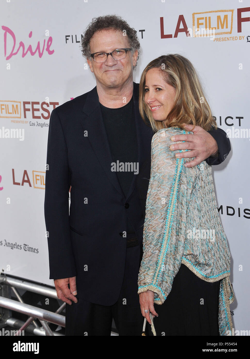 Albert Brooks And Family Red Carpet Event Hi Res Stock Photography And Images Alamy